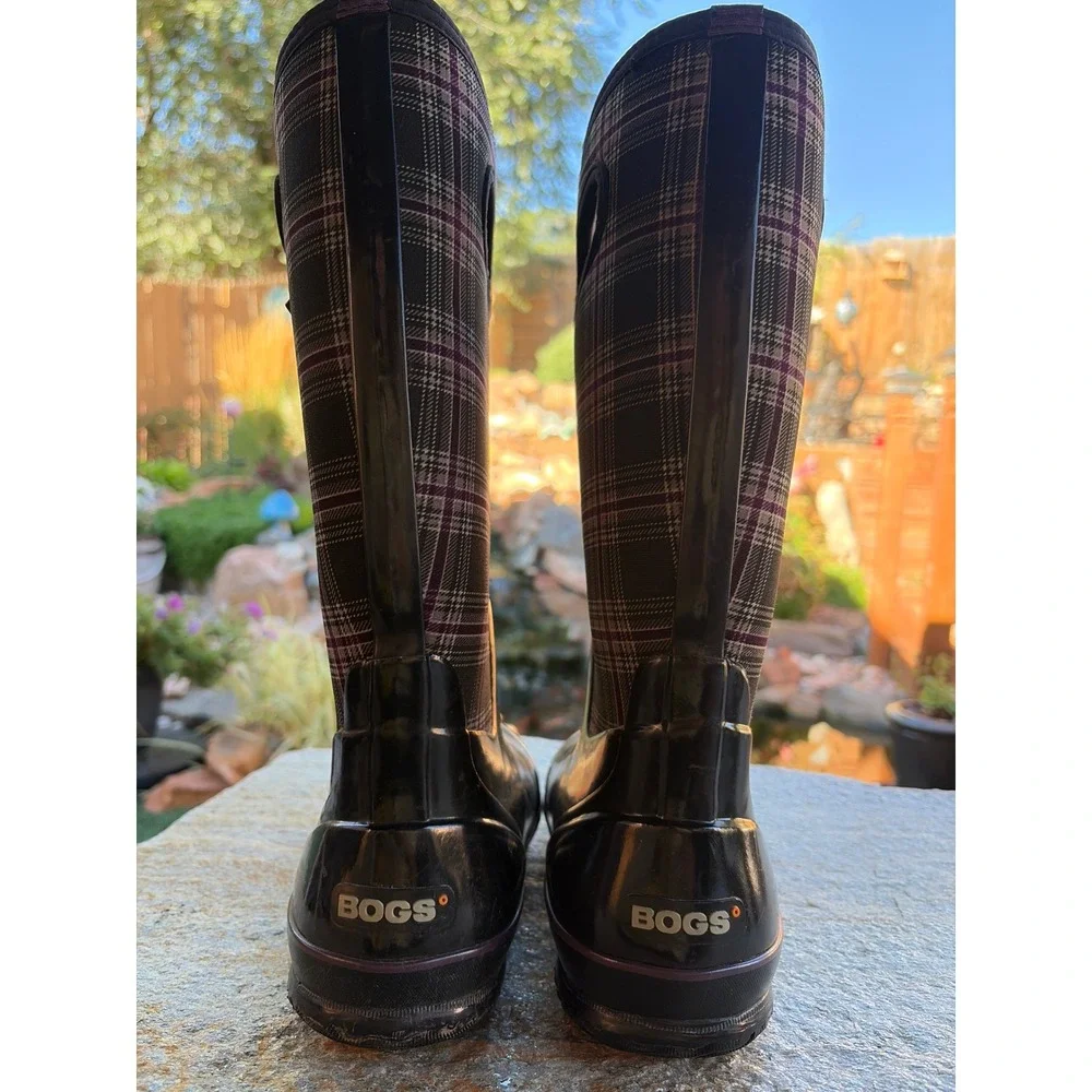 Bogs Classic Winter Plaid Tall Waterproof Rain Boots Black Purple Womens 7